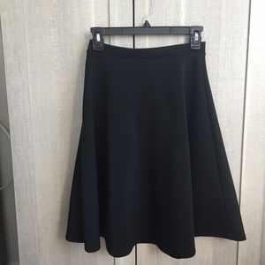Mod Cloth // Sis Sis // Black Skirt